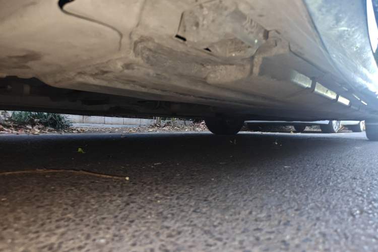 Used Mercedes-Benz R-Class 2011 R 350 L 4MATIC Chassis Front Left