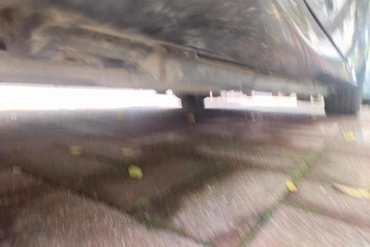 Used Mercedes-Benz R-Class 2011 R 300 L Business Model Chassis Front Left