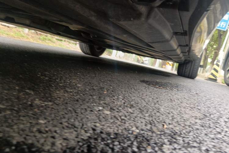 Used Mercedes-Benz R-Class 2011 R 300 L Business Model Chassis Front Left