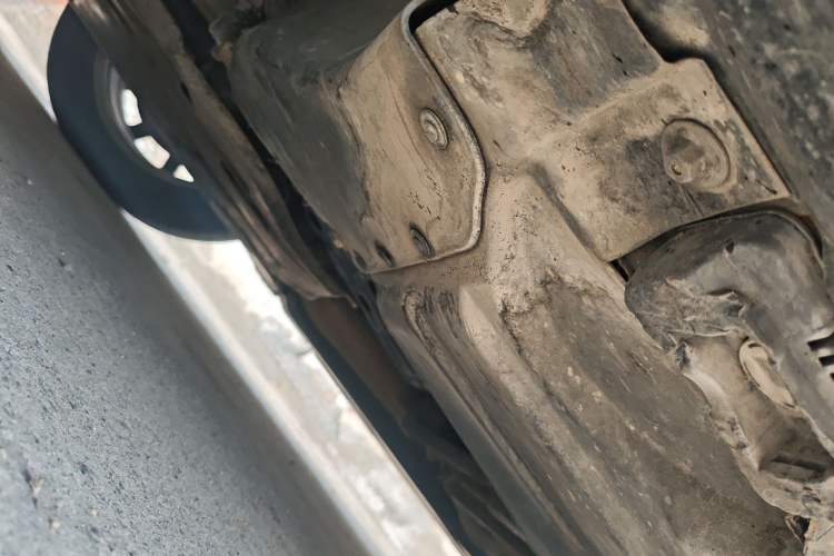 Used Mercedes-Benz R-Class 2011 R 350 L 4MATIC Chassis Front Left