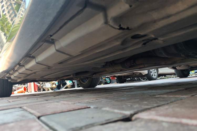 Used Mercedes-Benz R-Class 2011 R 300 L Business Model Chassis Front Right
