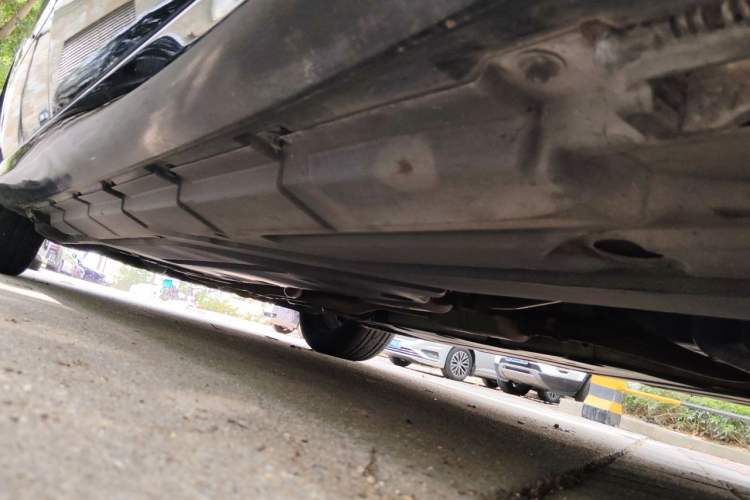 Used Mercedes-Benz R-Class 2011 R 300 L Business Model Chassis Front Right