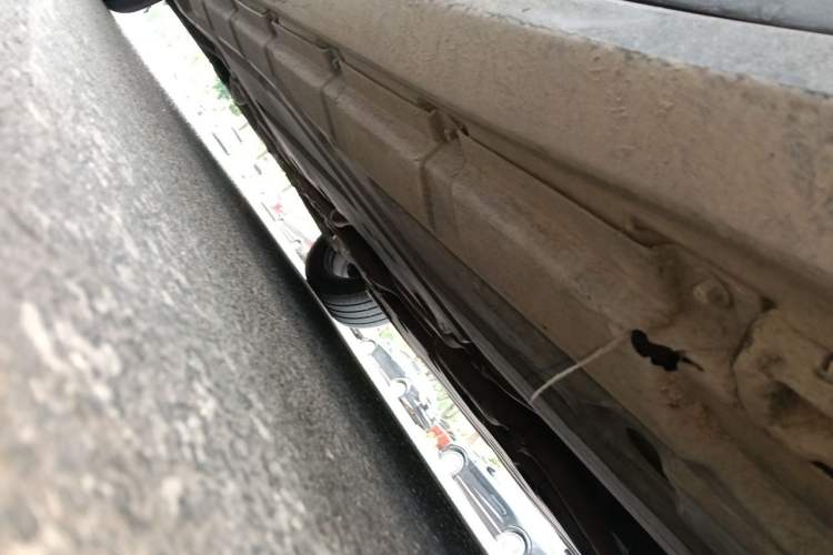 Used Mercedes-Benz R-Class 2011 R 300 L Business Model Chassis Front Right