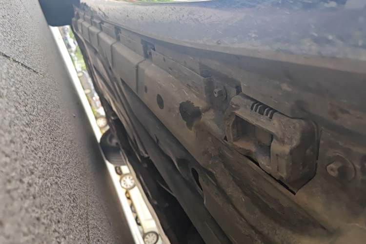 Used Mercedes-Benz R-Class 2011 R 350 L 4MATIC Chassis Front Right
