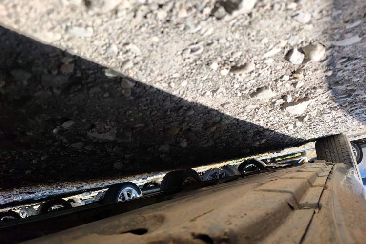 Used Mercedes-Benz R-Class 2011 R 300 L Business Model Chassis Front Right