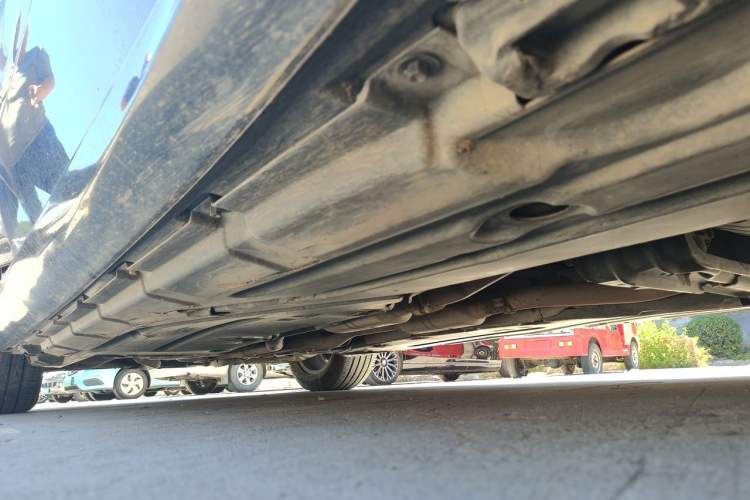 Used Mercedes-Benz R-Class 2011 R 300 L Business Model Chassis Front Right