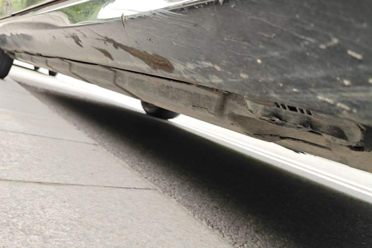 Used Mercedes-Benz R-Class 2011 R 300 L Business Model Chassis Front Right