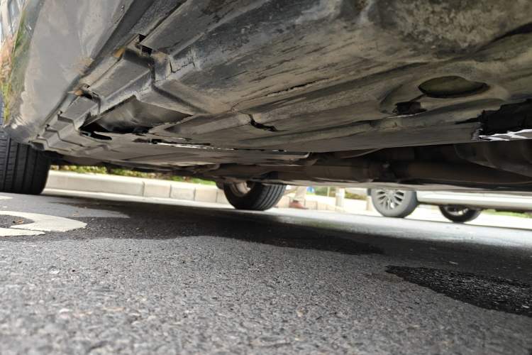 Used Mercedes-Benz R-Class 2011 R 300 L Business Model Chassis Front Right