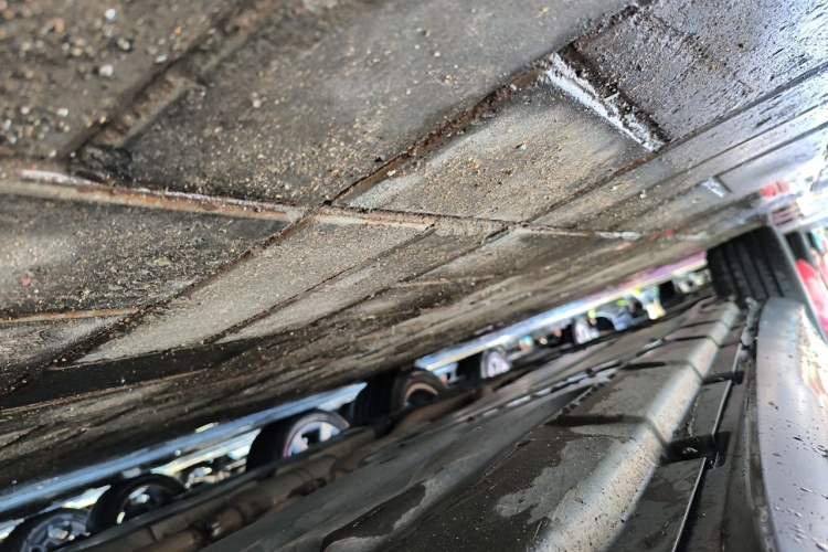 Used Mercedes-Benz R-Class 2011 R 350 L 4MATIC Chassis Front Right