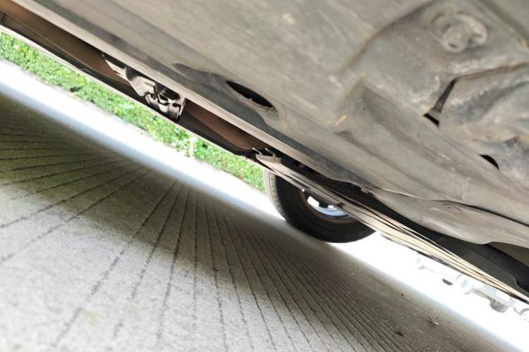 Used Mercedes-Benz R-Class 2011 R 300 L Business Model Chassis Front Right