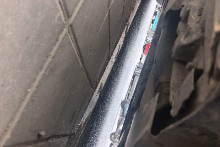 Used Mercedes-Benz R-Class 2011 R 300 L Business Model Chassis Front Right