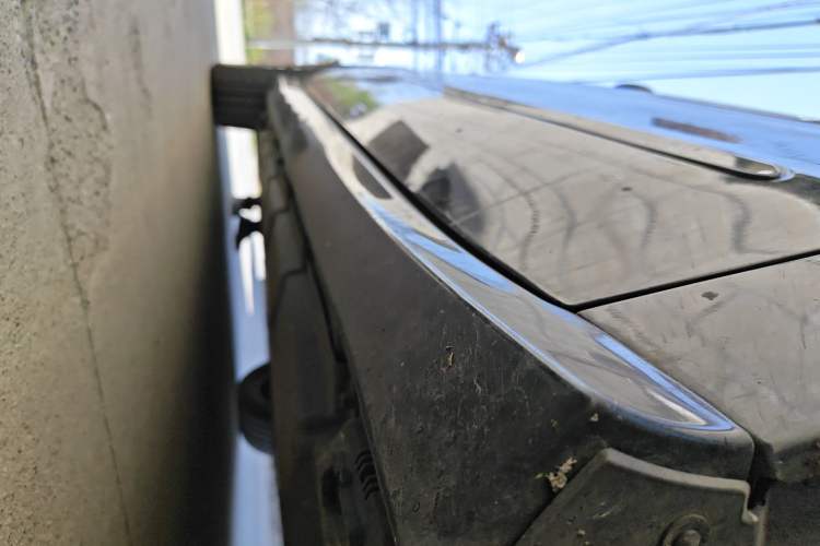Used Mercedes-Benz R-Class 2011 R 350 L 4MATIC Chassis Front Right