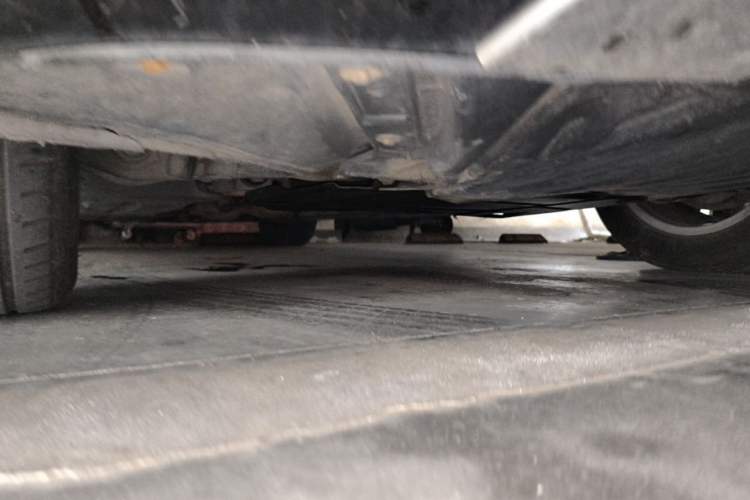 Used Mercedes-Benz R-Class 2011 R 350 L 4MATIC Chassis Front Right