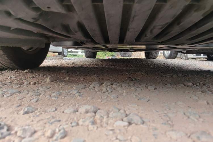 Used Mercedes-Benz R-Class 2011 R 300 L Business Model Chassis Front Right