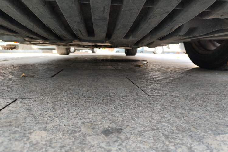 Used Mercedes-Benz R-Class 2011 R 350 L 4MATIC Chassis Front