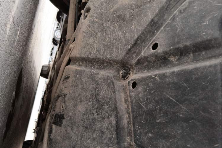 Used Mercedes-Benz R-Class 2011 R 350 L 4MATIC Chassis Rear