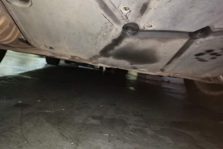 Used Mercedes-Benz R-Class 2011 R 350 L 4MATIC Chassis Rear