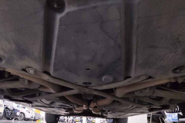 Used Mercedes-Benz R-Class 2011 R 350 L 4MATIC Chassis Rear