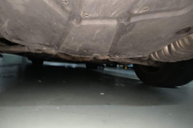 Used Mercedes-Benz R-Class 2011 R 300 L Business Model Chassis Rear