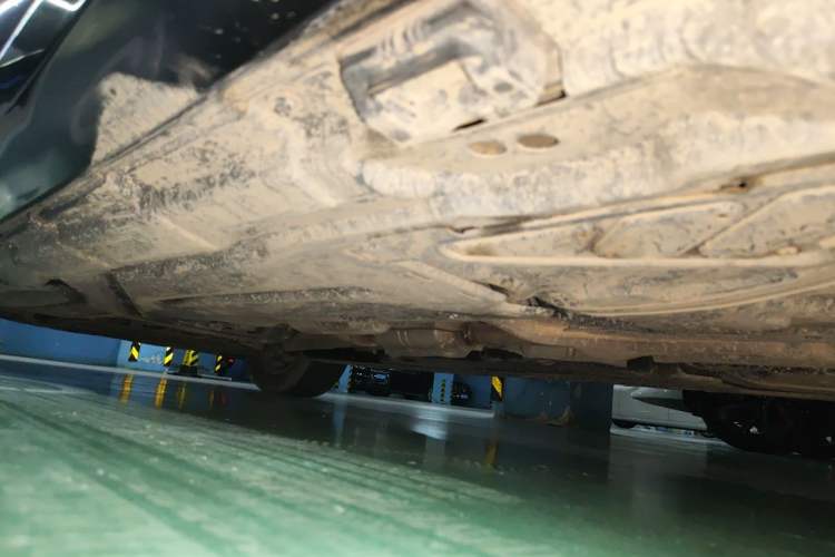 Used Mercedes-Benz R-Class 2011 R 350 L 4MATIC Chassis Rear Left