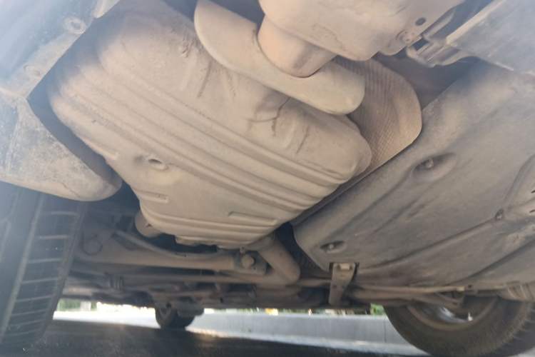 Used Mercedes-Benz R-Class 2011 R 350 L 4MATIC Chassis Rear Left