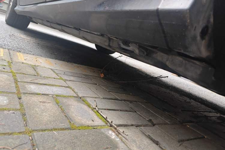 Used Mercedes-Benz R-Class 2011 R 300 L Business Model Chassis Rear Left