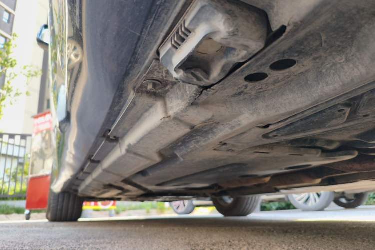 Used Mercedes-Benz R-Class 2011 R 300 L Business Model Chassis Rear Left