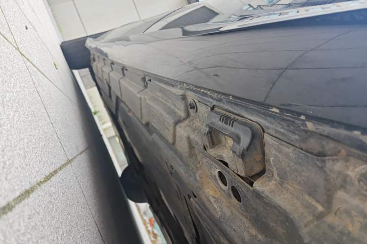 Used Mercedes-Benz R-Class 2011 R 350 L 4MATIC Chassis Rear Left