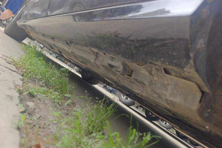 Used Mercedes-Benz R-Class 2011 R 300 L Luxury Model Chassis Rear Left