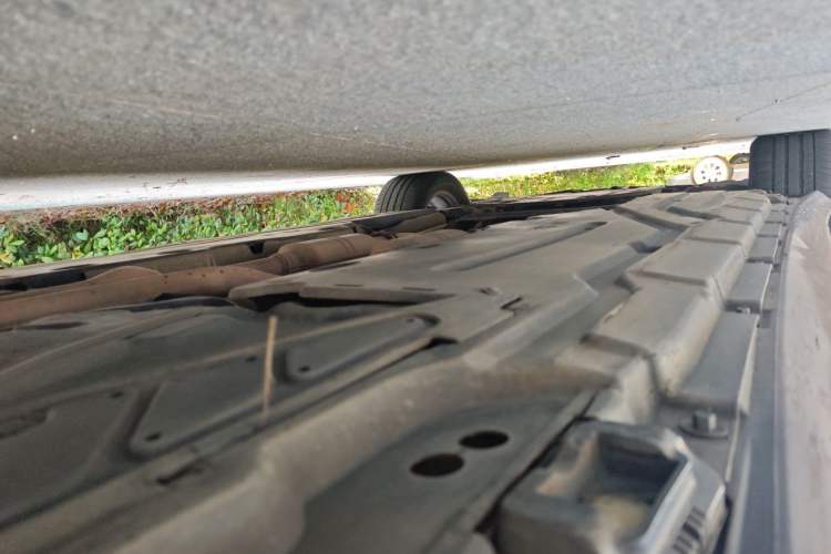 Used Mercedes-Benz R-Class 2011 R 300 L Business Model Chassis Rear Left