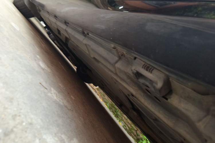 Used Mercedes-Benz R-Class 2011 R 300 L Business Model Chassis Rear Left