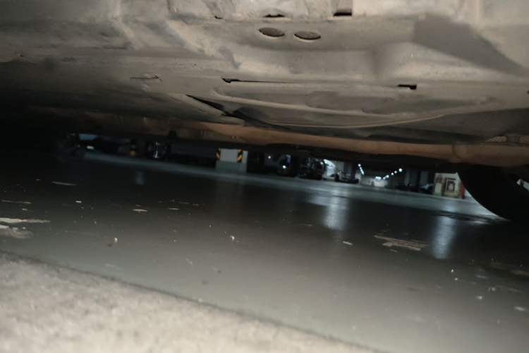 Used Mercedes-Benz R-Class 2011 R 300 L Business Model Chassis Rear Left