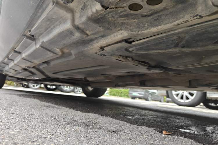 Used Mercedes-Benz R-Class 2011 R 300 L Business Model Chassis Rear Left