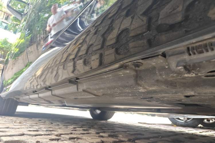 Used Mercedes-Benz R-Class 2011 R 300 L Business Model Chassis Rear Left
