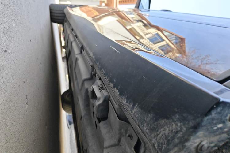 Used Mercedes-Benz R-Class 2011 R 350 L 4MATIC Chassis Rear Left