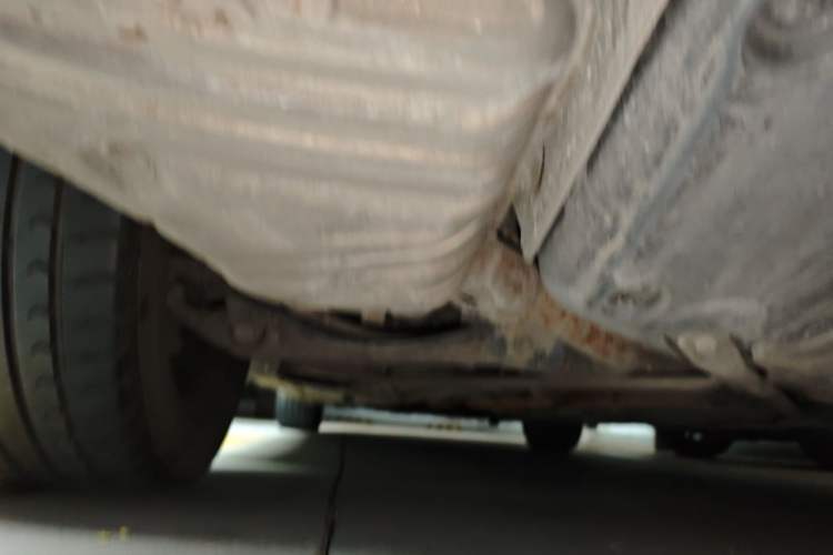 Used Mercedes-Benz R-Class 2011 R 350 L 4MATIC Chassis Rear Left