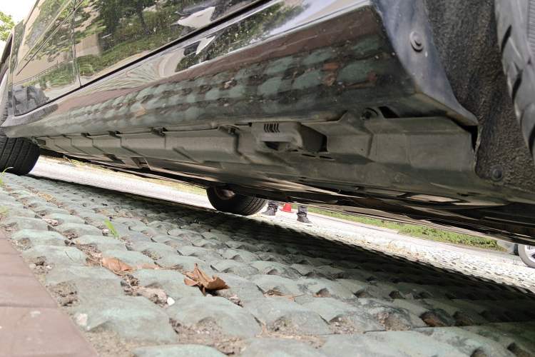 Used Mercedes-Benz R-Class 2011 R 300 L Business Model Chassis Rear Left