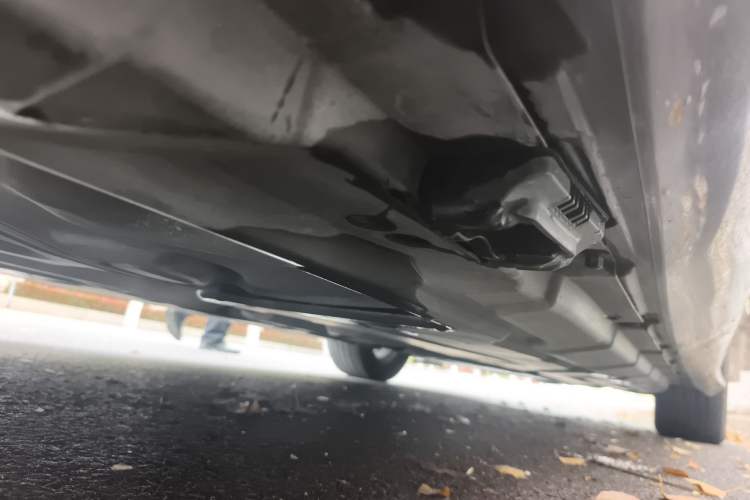 Used Mercedes-Benz R-Class 2011 R 300 L Business Model Chassis Rear Right