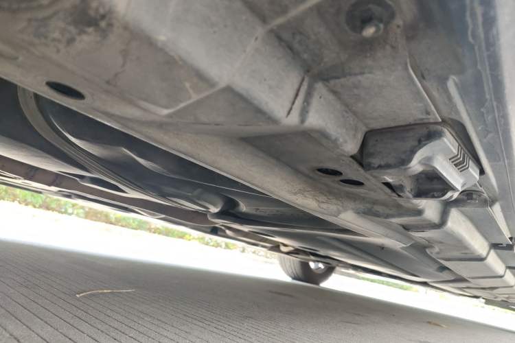 Used Mercedes-Benz R-Class 2011 R 300 L Business Model Chassis Rear Right