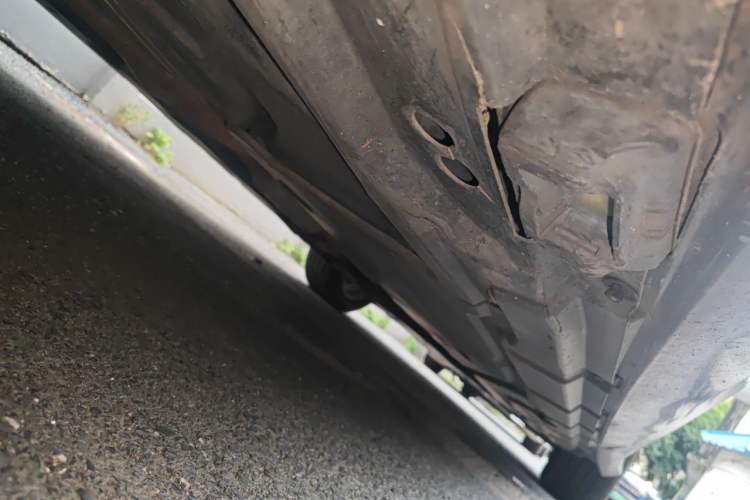 Used Mercedes-Benz R-Class 2011 R 300 L Luxury Model Chassis Rear Right
