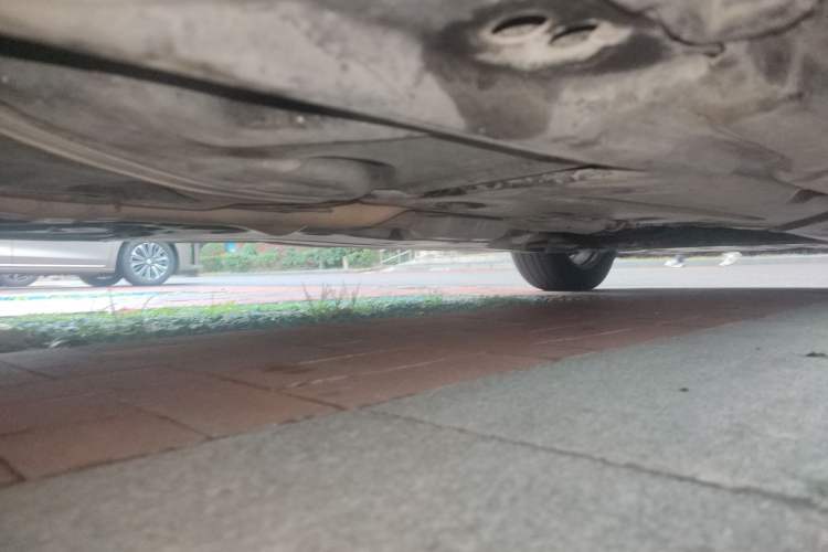 Used Mercedes-Benz R-Class 2011 R 300 L Business Model Chassis Rear Right