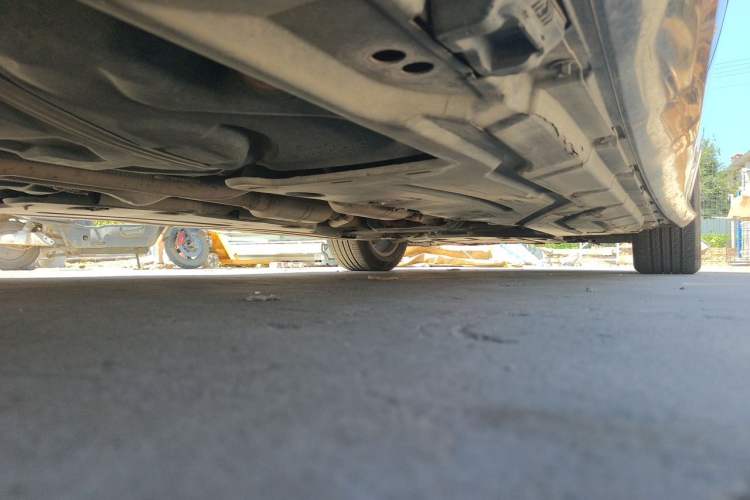 Used Mercedes-Benz R-Class 2011 R 300 L Business Model Chassis Rear Right
