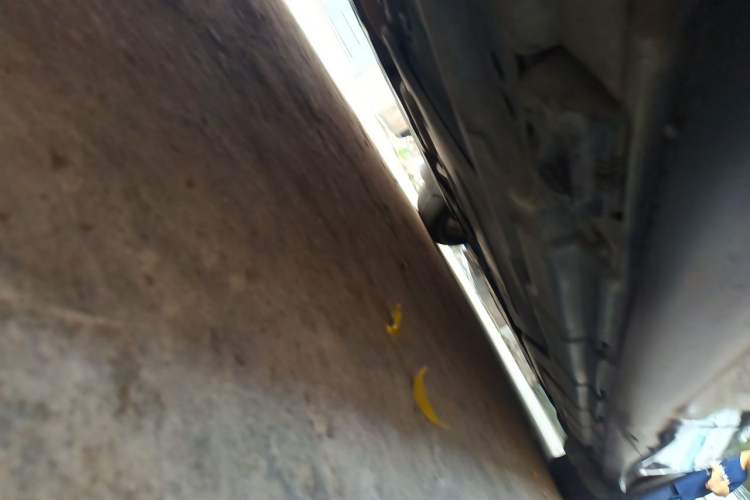 Used Mercedes-Benz R-Class 2011 R 300 L Business Model Chassis Rear Right