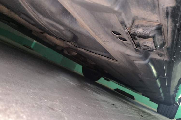 Used Mercedes-Benz R-Class 2011 R 300 L Business Model Chassis Rear Right