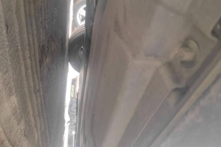 Used Mercedes-Benz R-Class 2011 R 300 L Business Model Chassis Rear Right