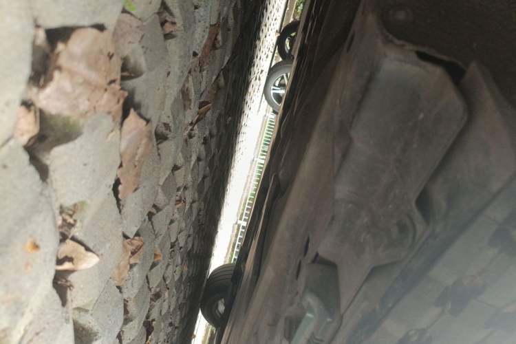 Used Mercedes-Benz R-Class 2011 R 300 L Business Model Chassis Rear Right
