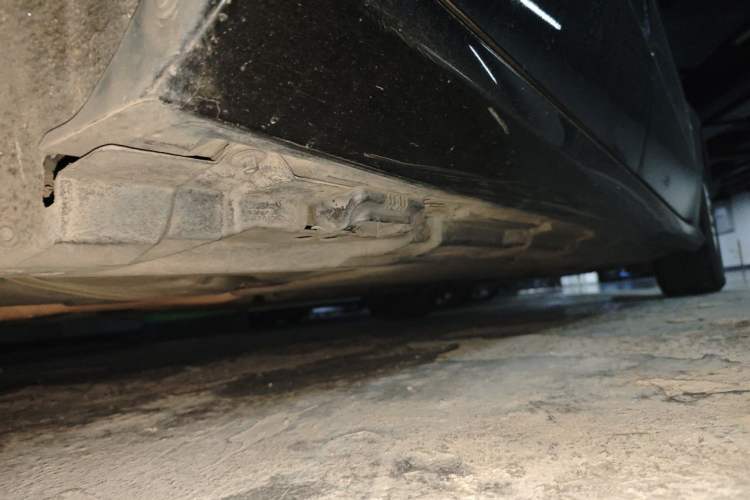 Used Mercedes-Benz R-Class 2011 R 300 L Business Model Chassis Rear Right