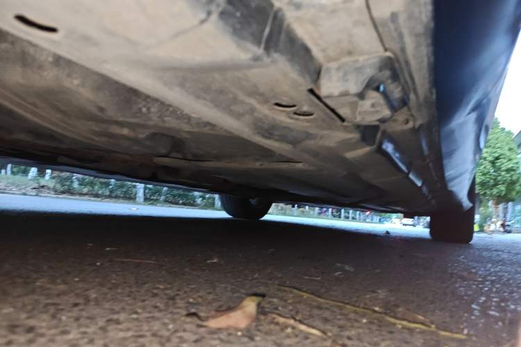 Used Mercedes-Benz R-Class 2011 R 350 L 4MATIC Chassis Rear Right