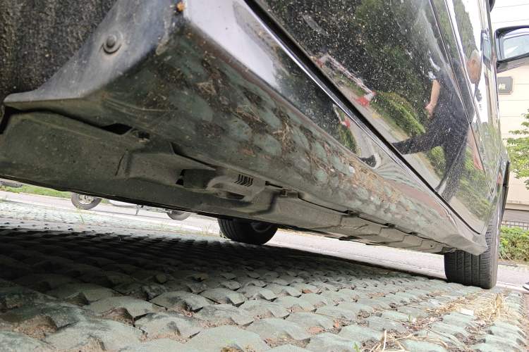 Used Mercedes-Benz R-Class 2011 R 300 L Business Model Chassis Rear Right