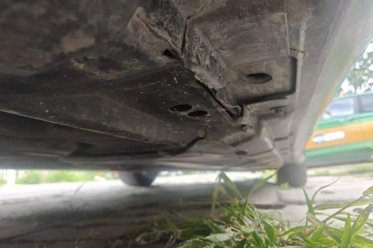 Used Mercedes-Benz R-Class  Chassis Rear Right
